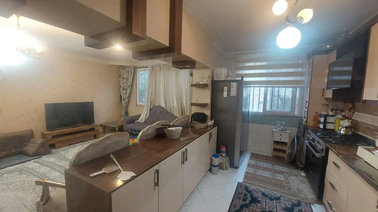 اپارتمان ۸۴ متری دو خواب سند ملکی پارکینگ اختصاصی