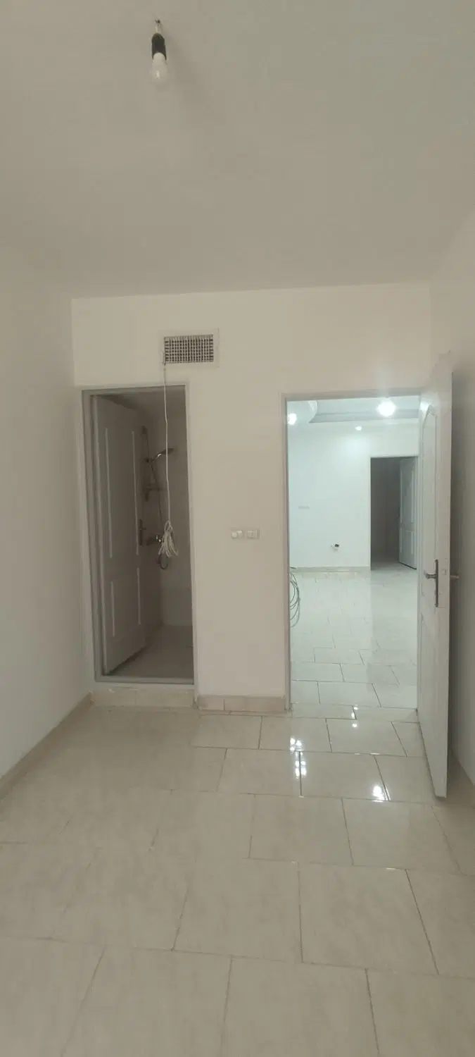 ۶۳متر مربع ، اندیشه فاز یک