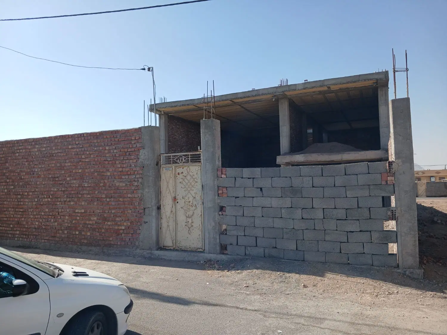 خانه دوبلکس نیمه ساز