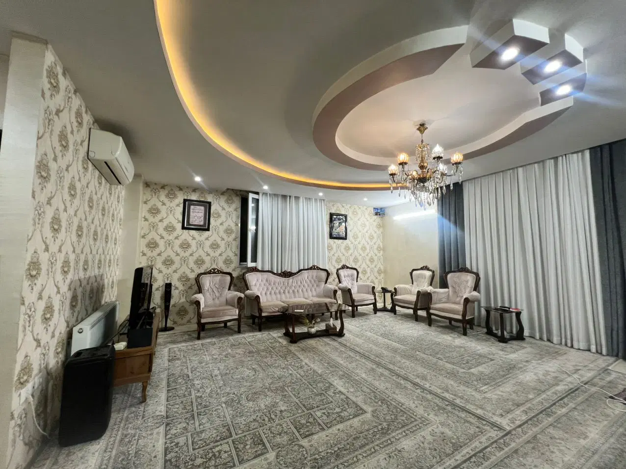 ۱۱۰ مـتـری ( فـول بـا آسـانـسـور )
