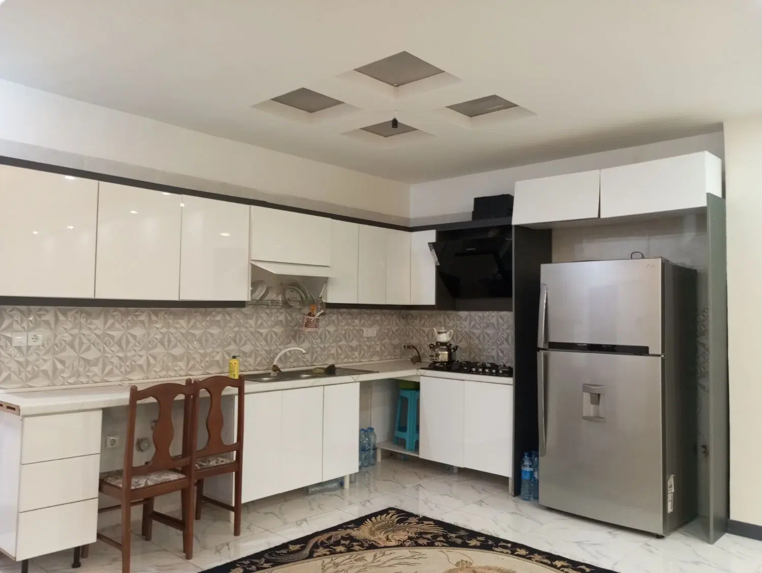 فروش آپارتمان ۱۴۰متری تنکابن