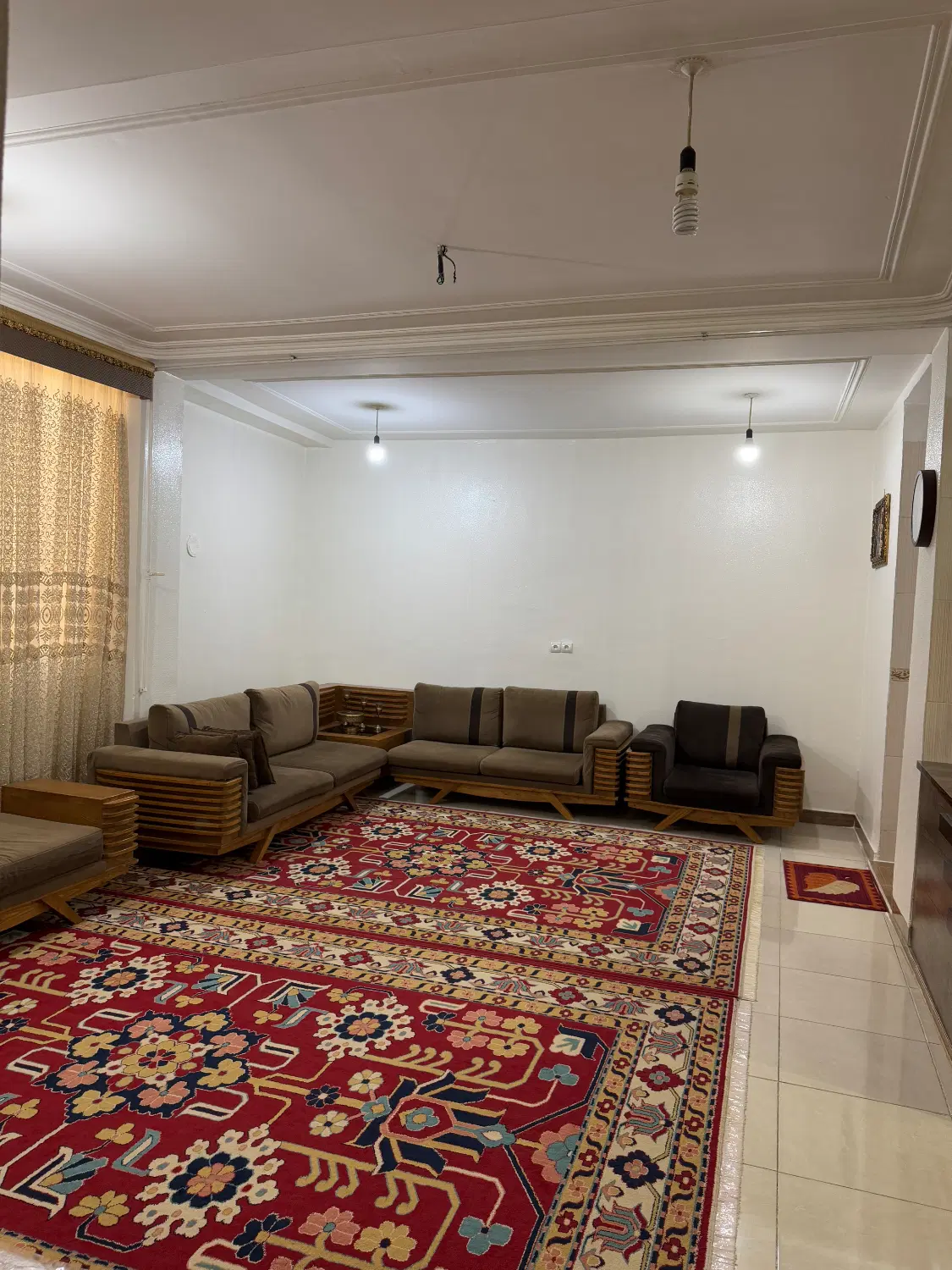 فروش آپارتمان ۱۰۰ متری واقع در پنج بنگله