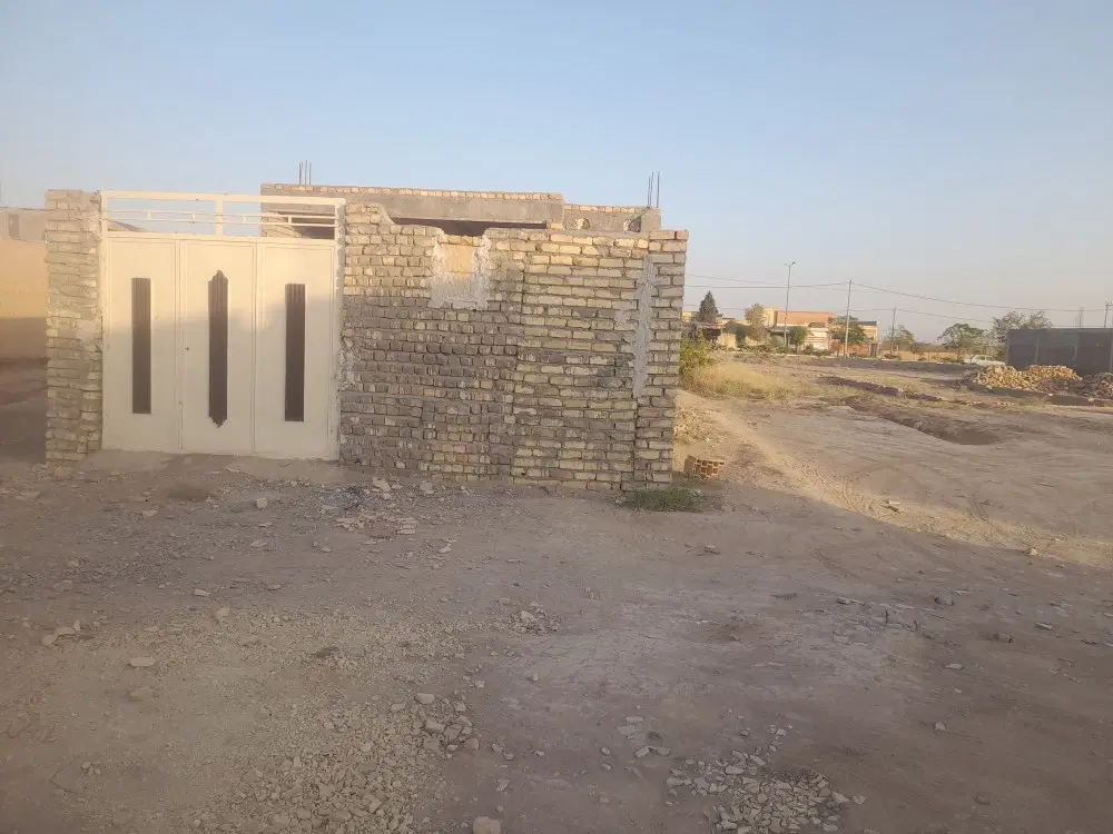 خونه سفت کاری راوند
