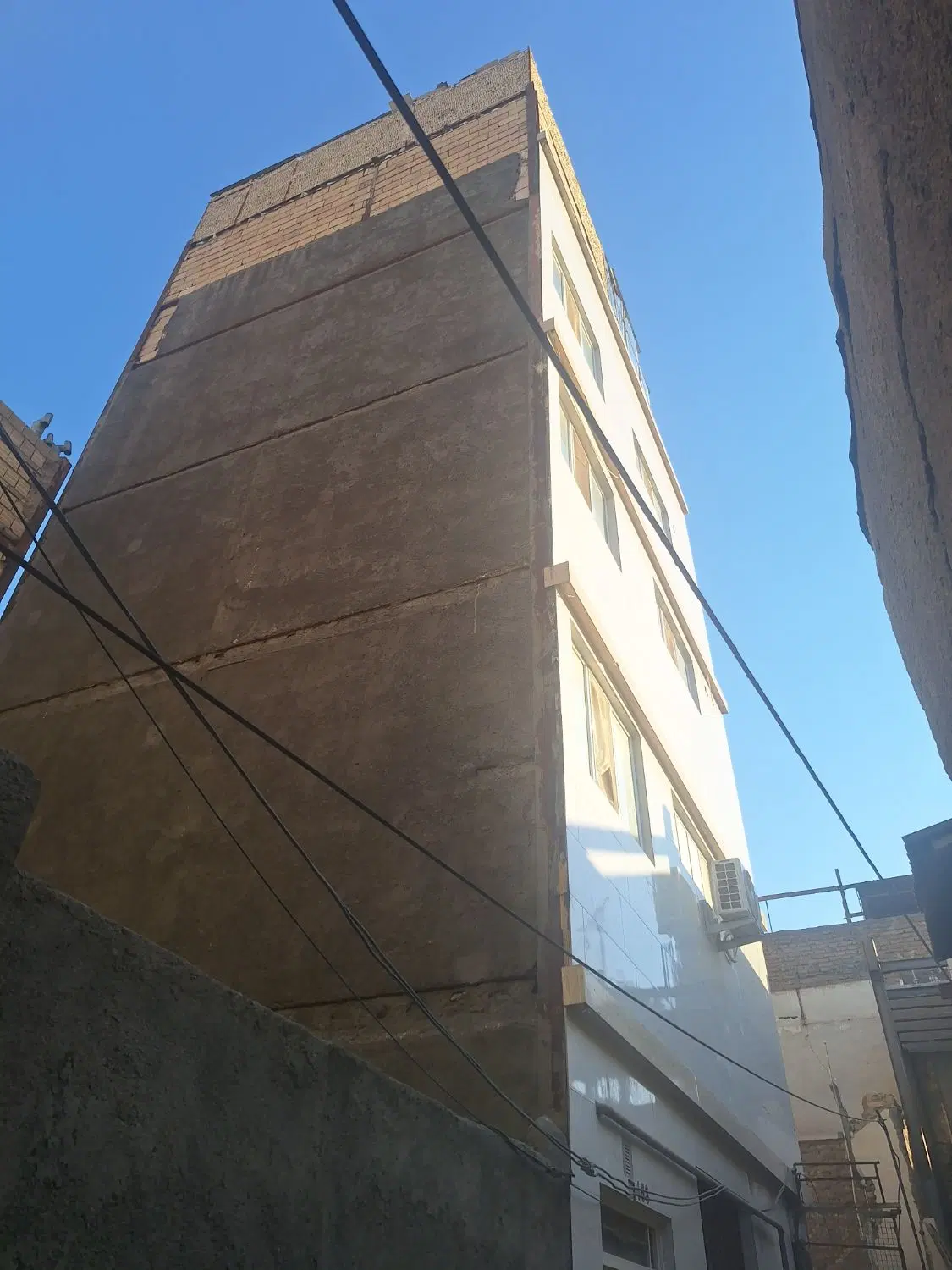5طبقه به صورت  یکجا به فروش میرسد