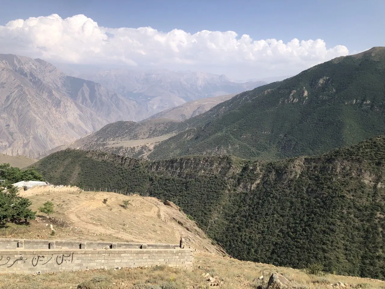 فروش زمین از ۱۰۰ متر به بالا