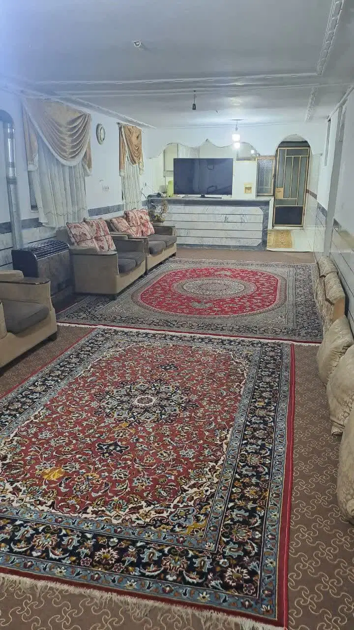 دانشجو پسر میگیریم