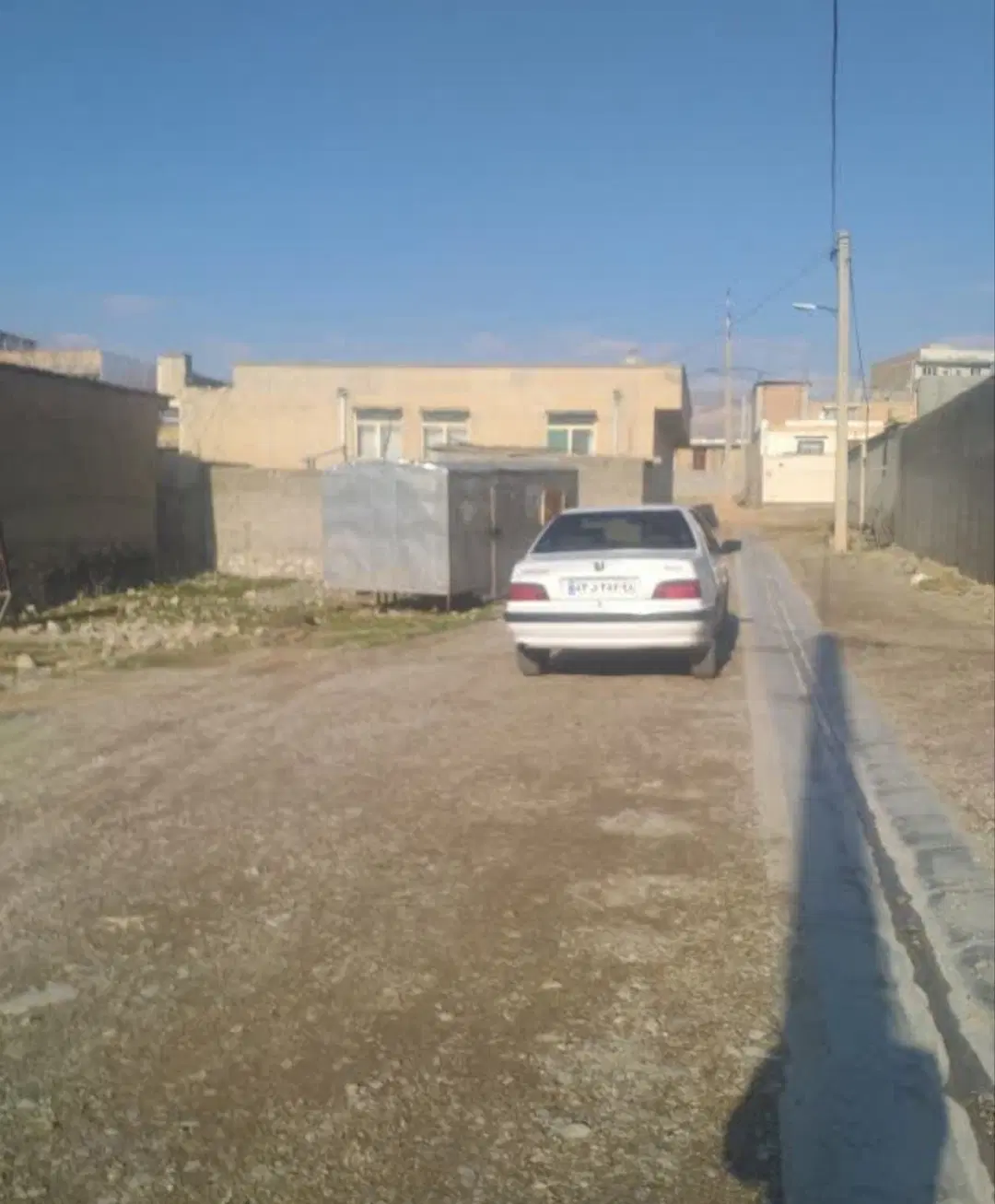 زمین مسکونی