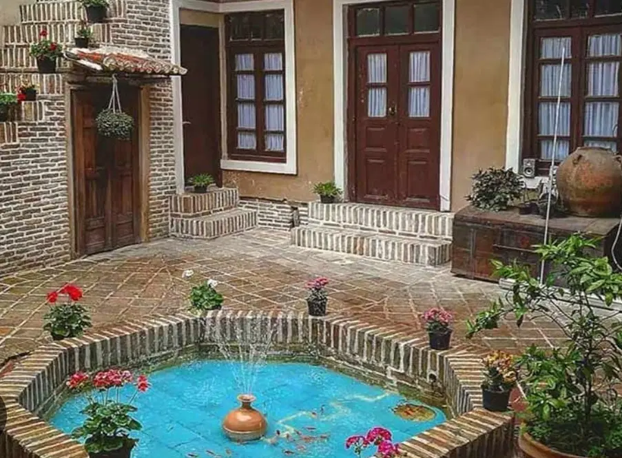 ۲۰۰ متر دو نبش