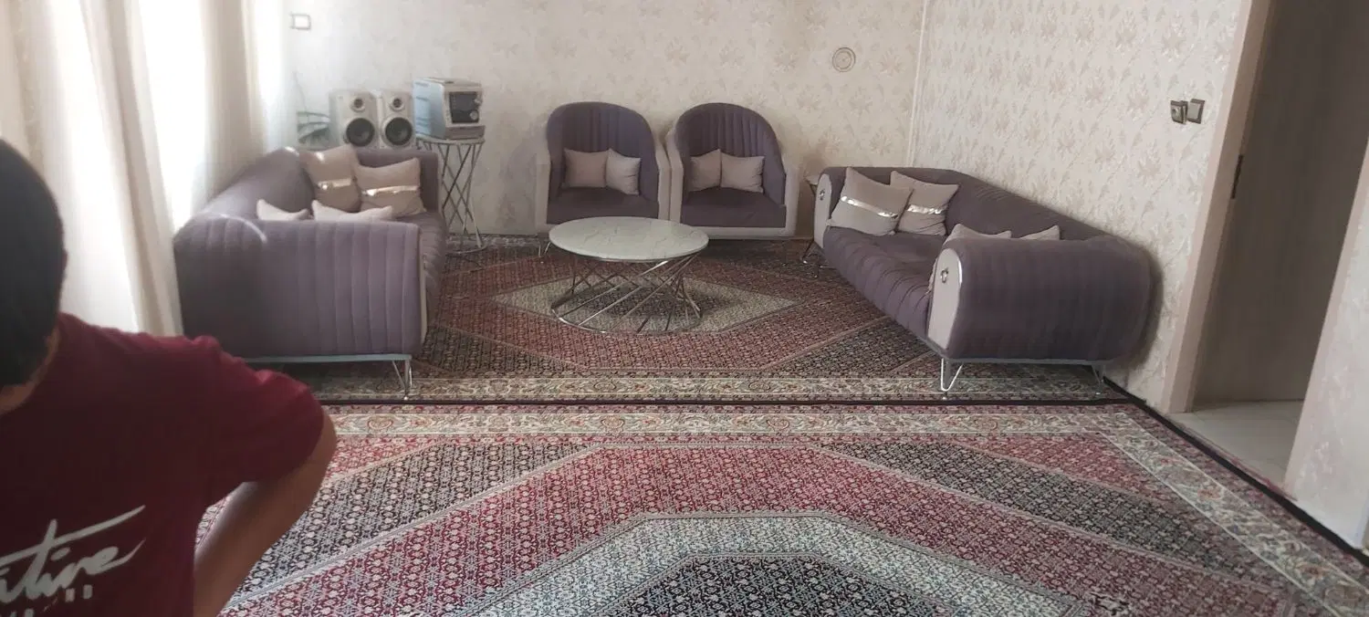 ملک مسکونی ۱۶۰ متری دو طبقه
