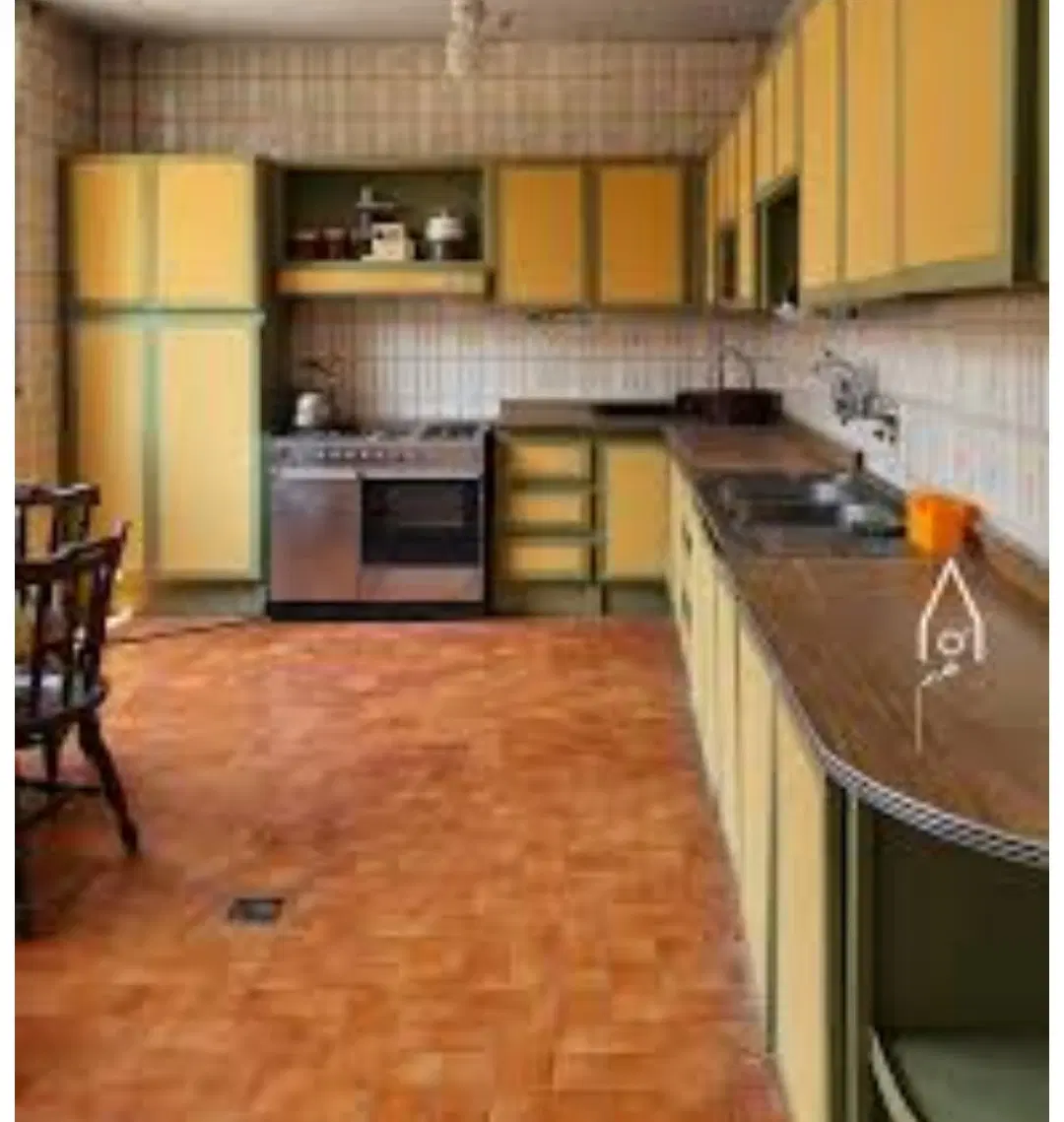 اجاره پارکینگ اختصاصی وتمیز