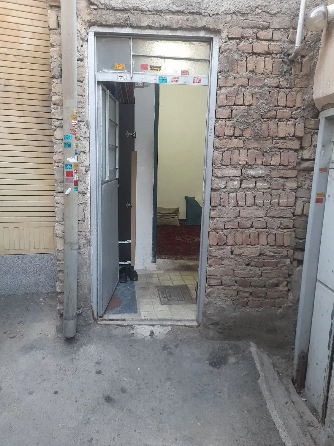 خانه ۳۰ متری دربست در ۴۰ متری آغزی