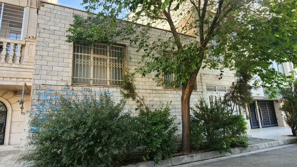 کلنگی ۲۴۵ متری با بر ۱۰ جنوبی