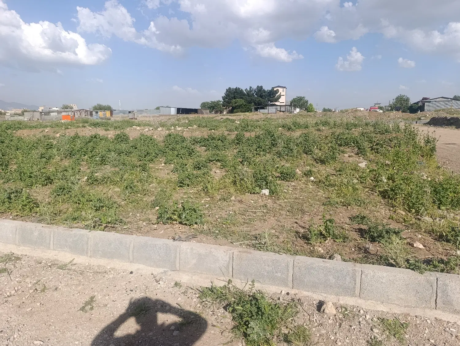 زمین جنب اراضی مسکن فرهنگیان