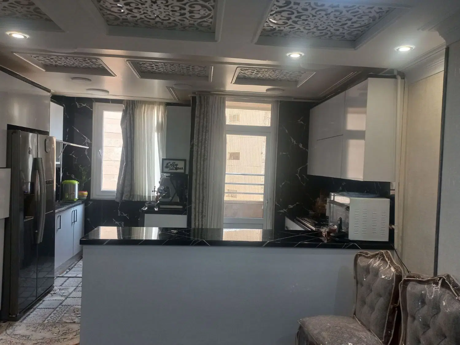 فروش واحد۸۰متری فول ۲خواب