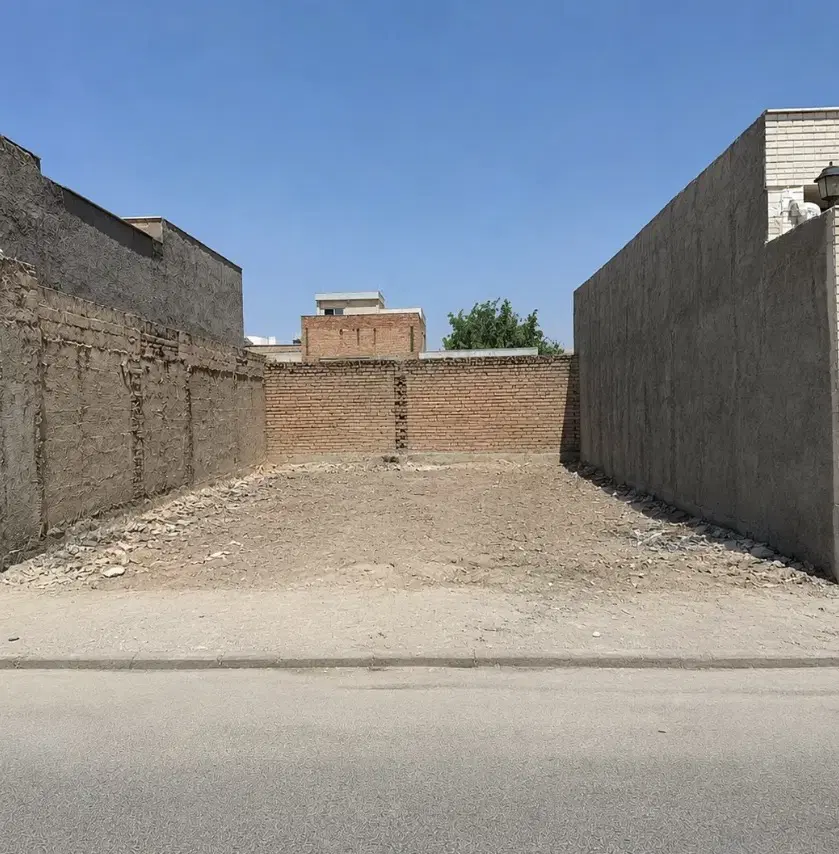 ۱۸۰ متر زمین مسکونی