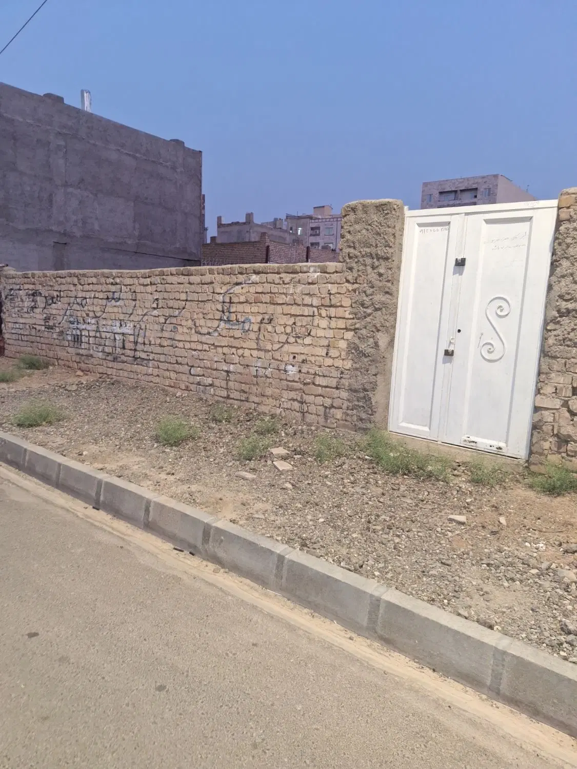 زمین مسکونی ۱۶۸ متر در ایثارگران ۴۸