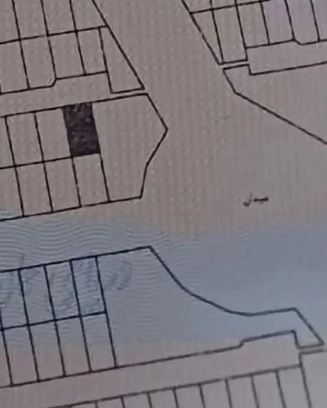 زمین نسیم ۵ بر میدان سرو