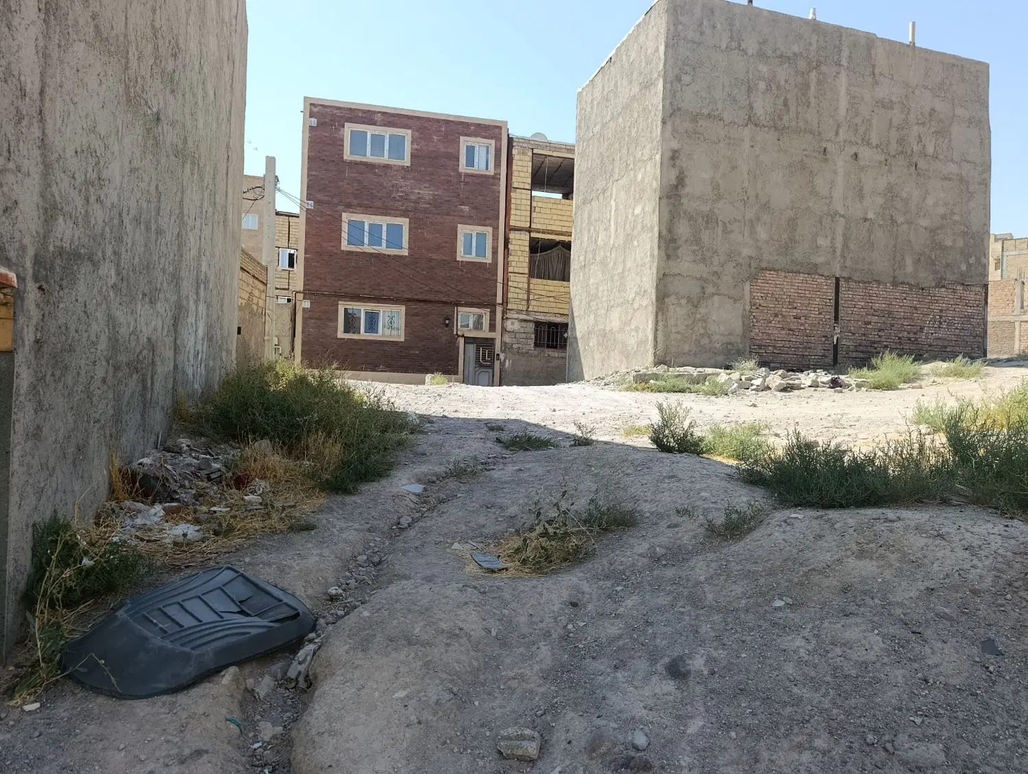 زمین مسکونی و تجاری زمزم مارالان