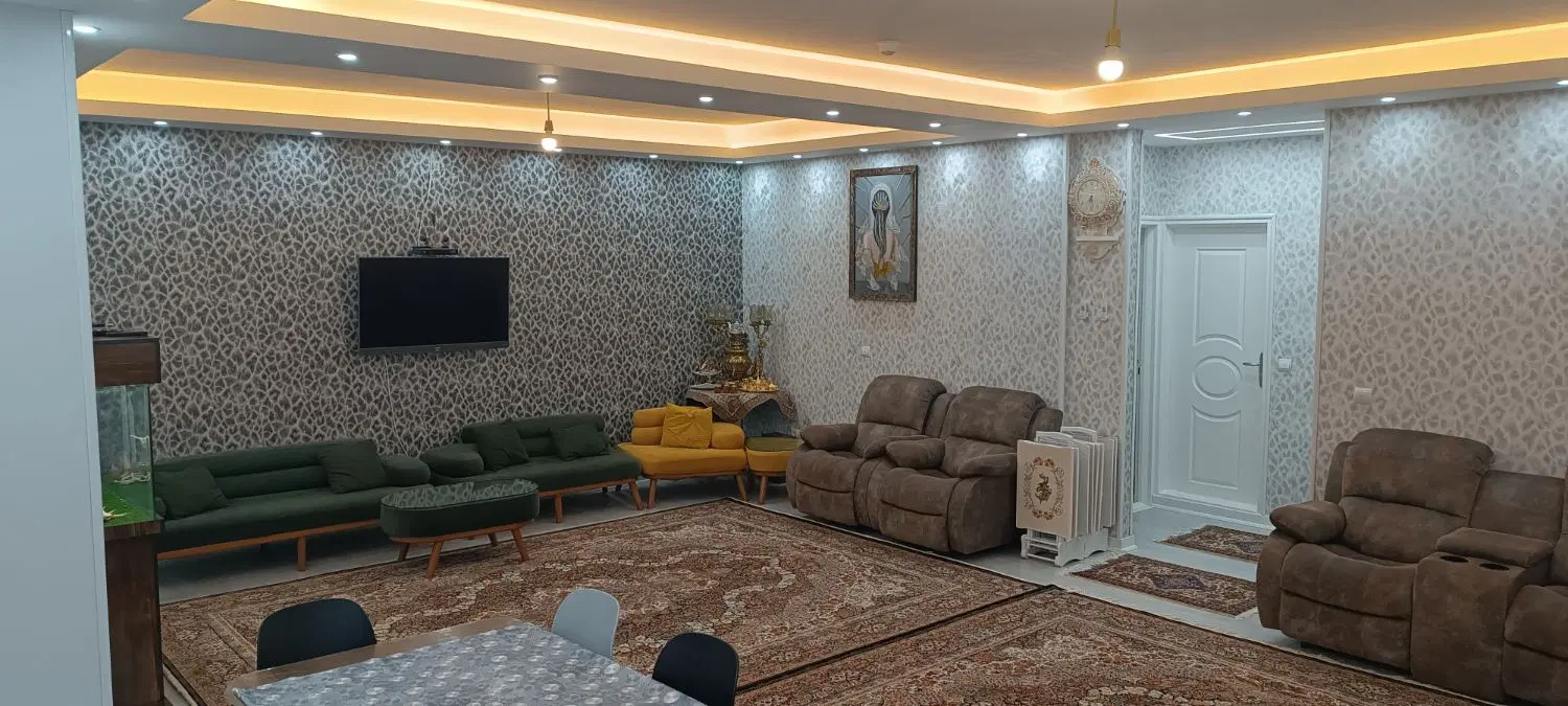 کوثر عمارت آریا 107 متری 2 خواب لوکس
