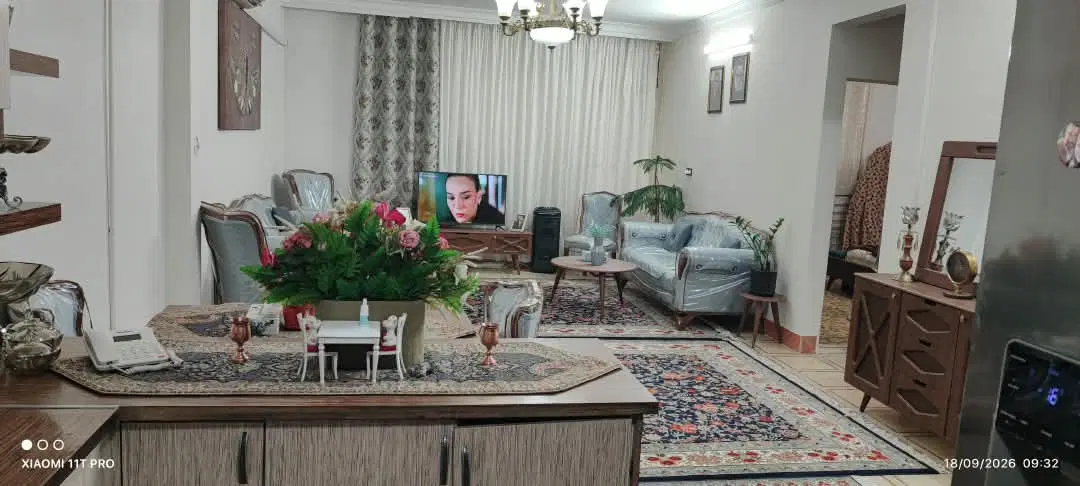 اپارتمان ۹۵ متری قائم همکف با پارکینگ