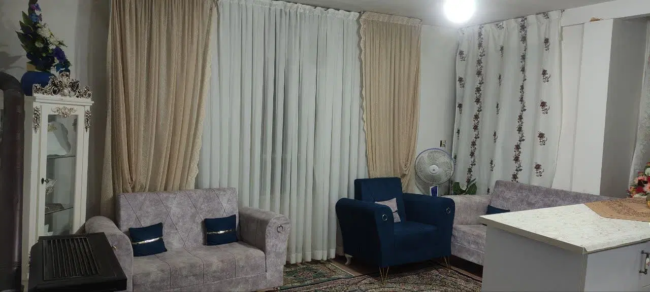 آپارتمان  ۶۵ متری نیک خلق۷_۳ حیاط دار غرق در نور
