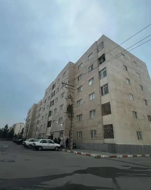 اپارتمان مشهد رسالت غرق نور با وسایل فول امکانات