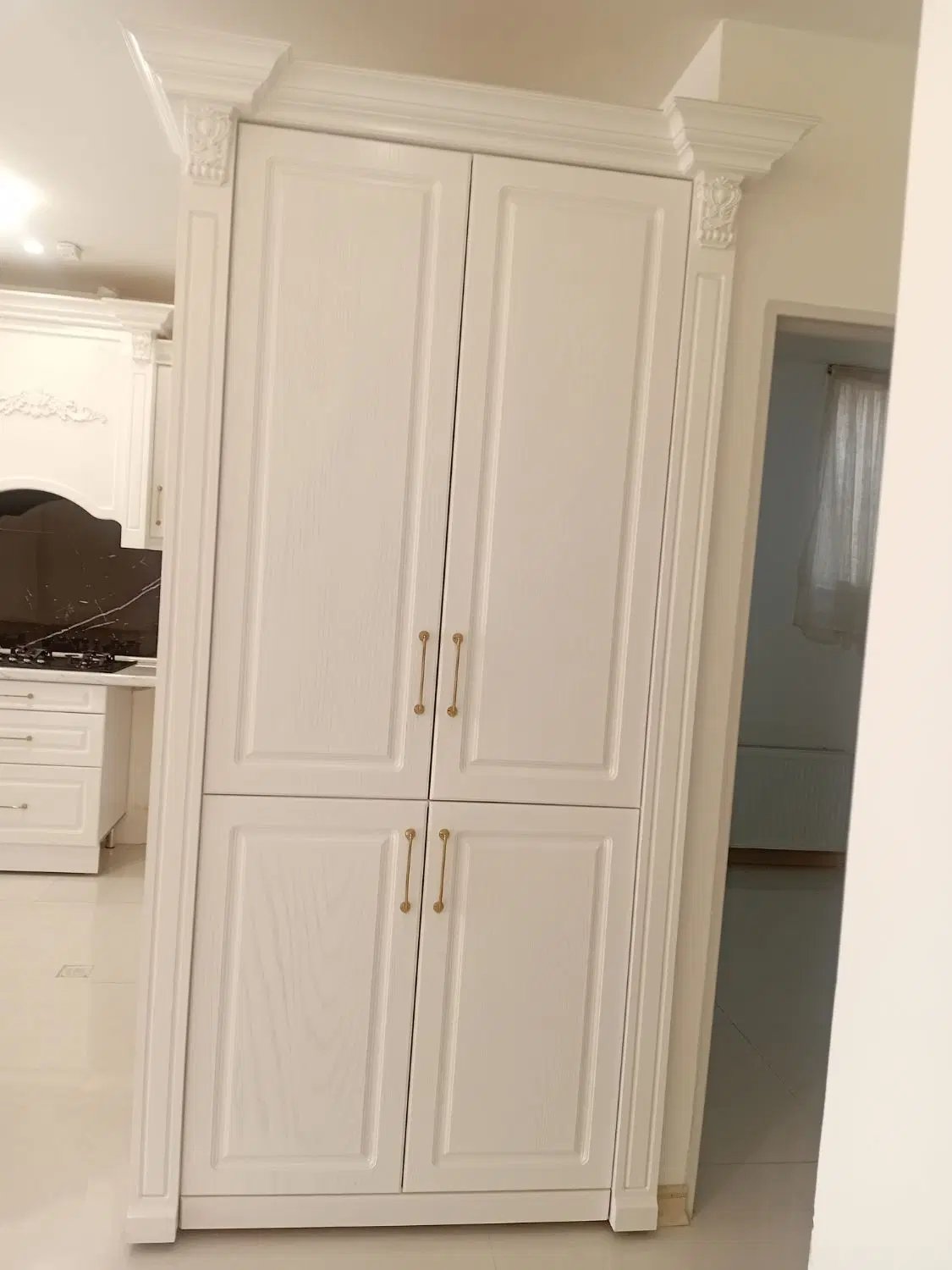 واحد آپارتمان ۱۴۰ متری فول برند معتبر قابل تهاتر