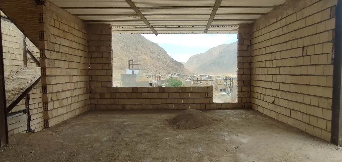 خانه ۱۰۰متری ازناو