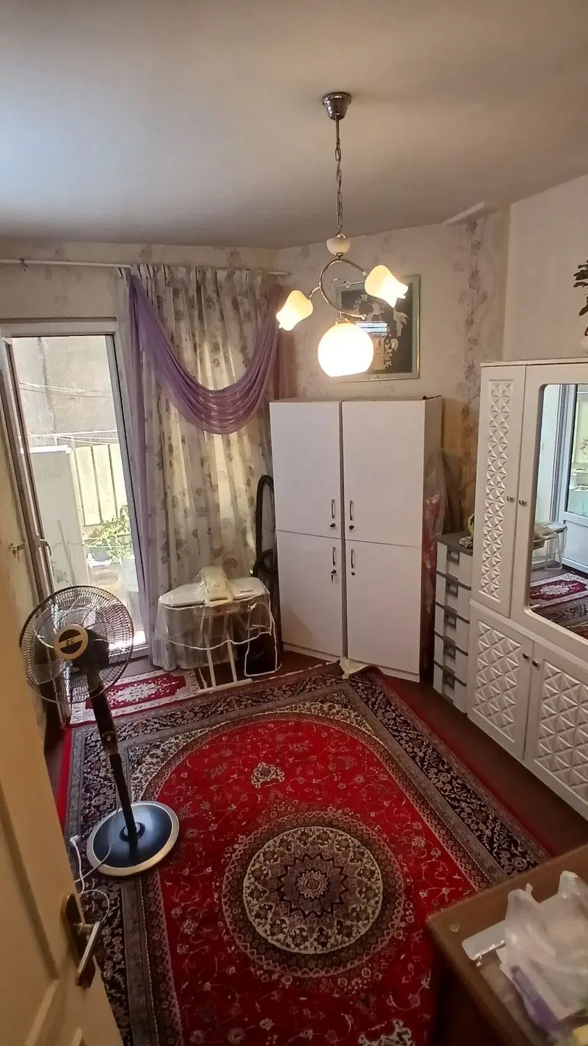 73 متر* تکواحد * با پارکینگ * جمال زاده * مسکن هشت