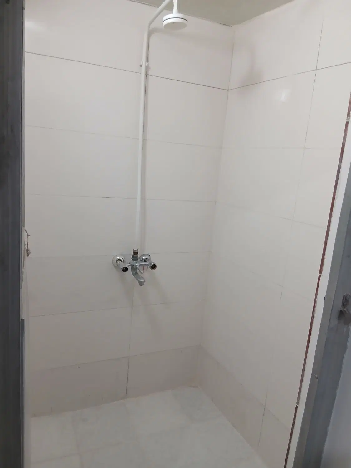حیاط بدون ایراد