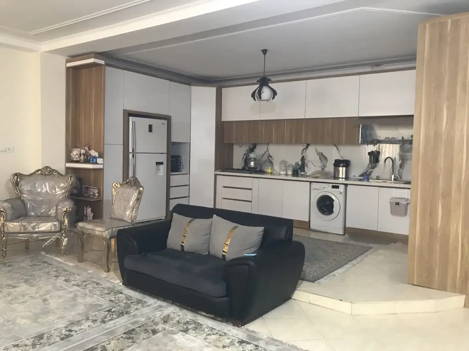 خانه اپارتمانی ۱۰۴ متری دو خواب