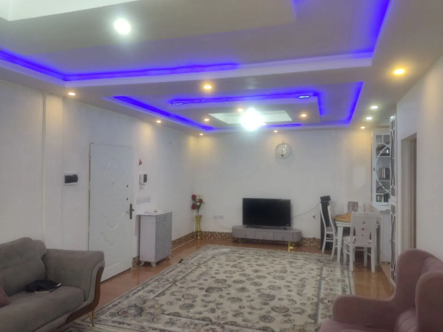 آپارتمان دوخواب سحر پارکینگدار