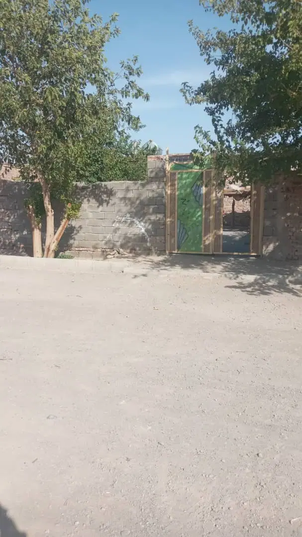 خانه در بیت آباد