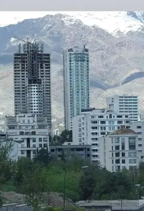 اراضی پایین کوه مجتمع آسمان طبقه اول