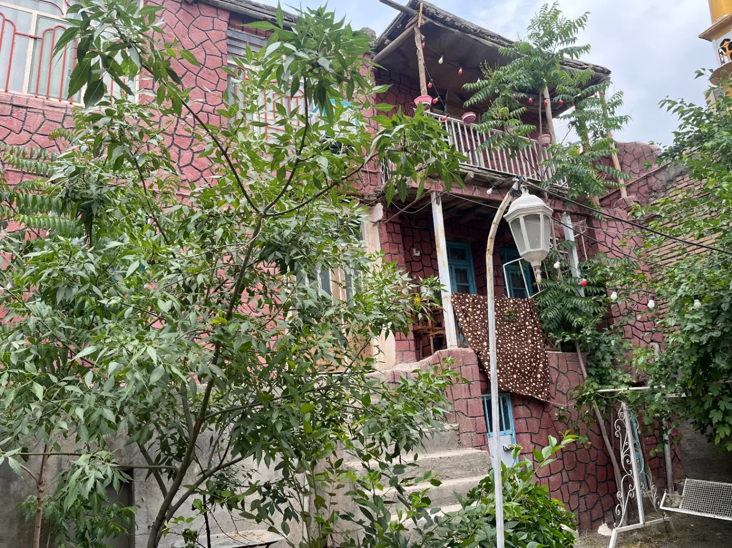خانه ویلایی مبله درجاغرق چشم انداز بینظیرسندششدانگ