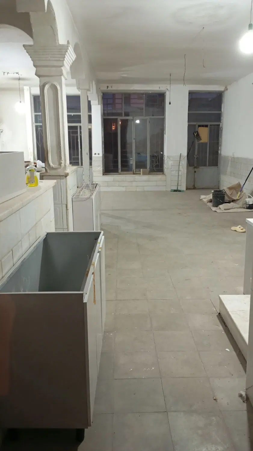 اجاره ای رهن کامل۲۰۰ متری