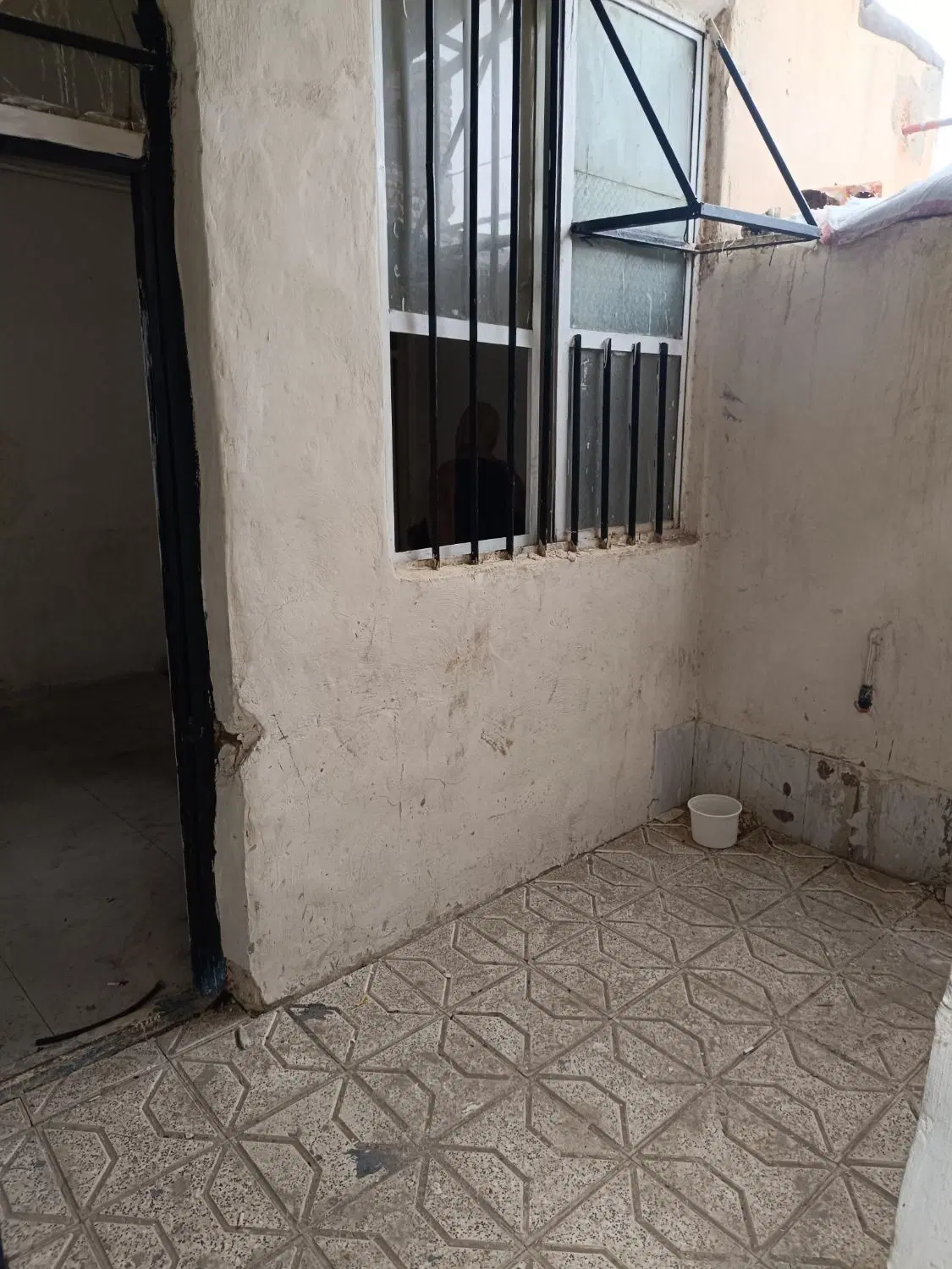 خانه 50 متری رسالت