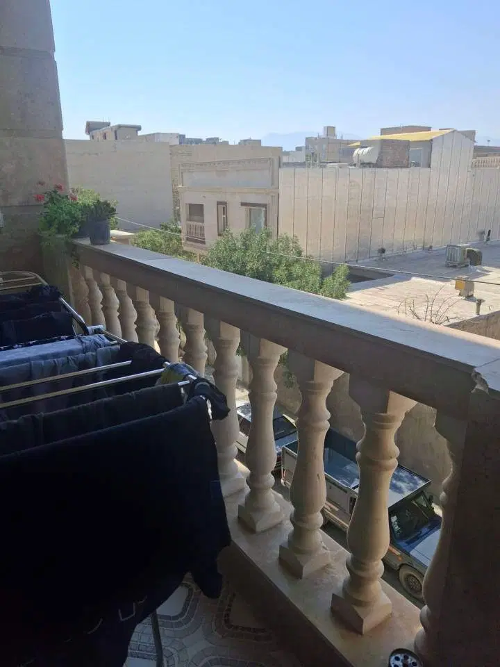 واحد 108 متری طلایی