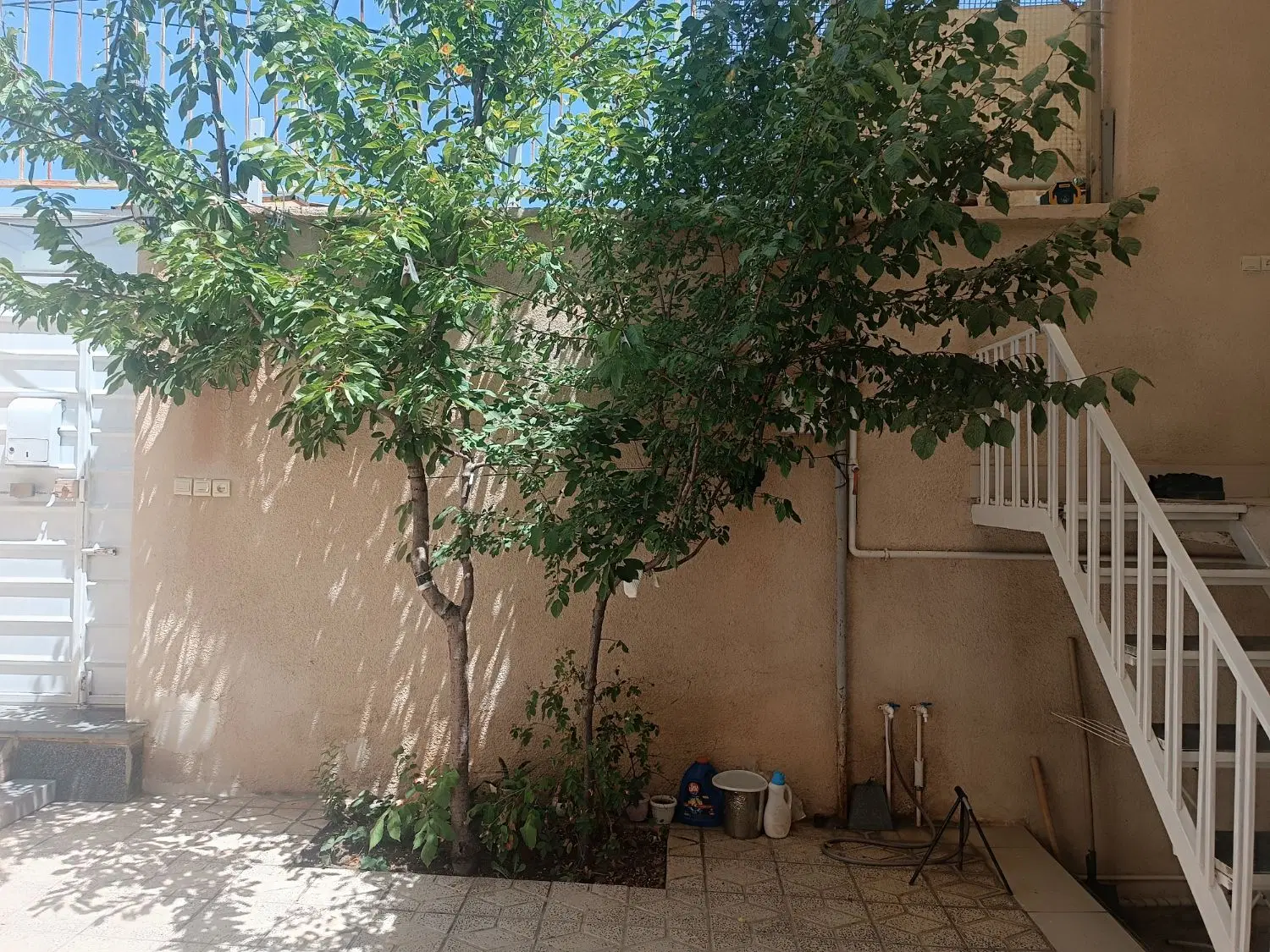 ویلایی در کوچه مشکی جنوبی