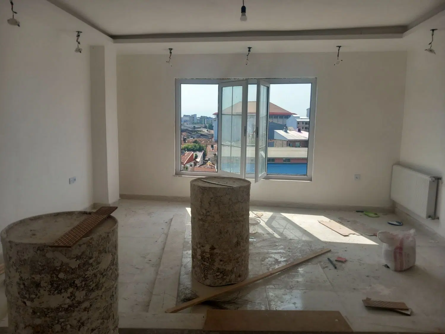 آپارتمان 100 متری پارکینگ انباری آسانسور رشت