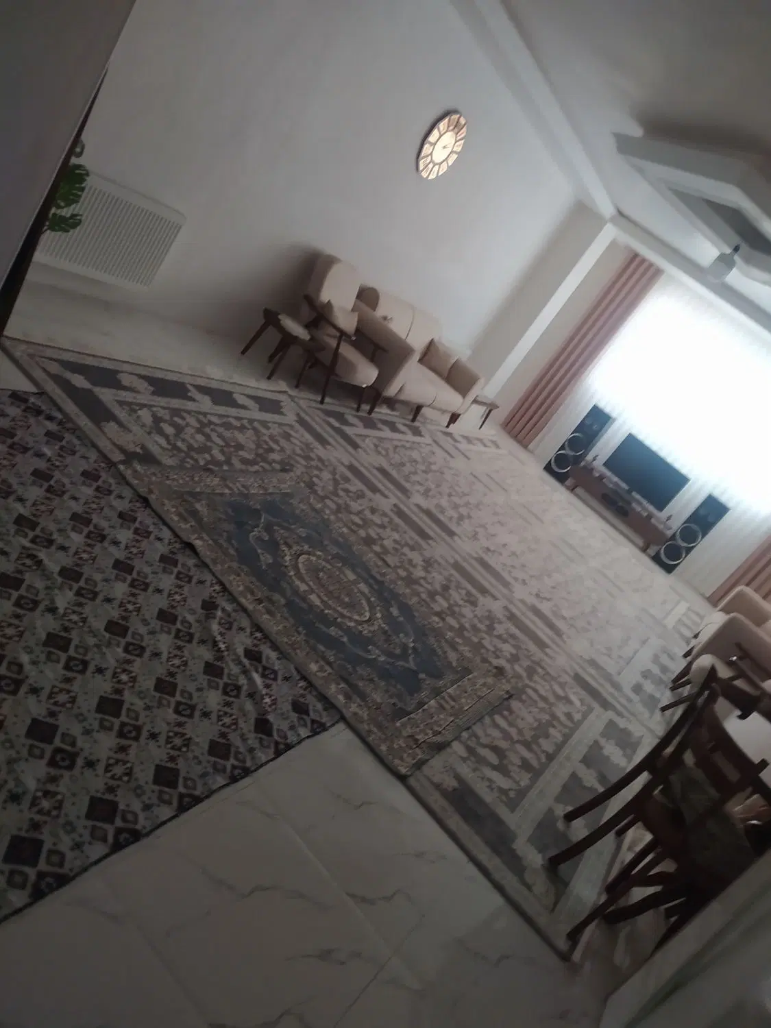 اجاره واحد ۱۱۰ متری