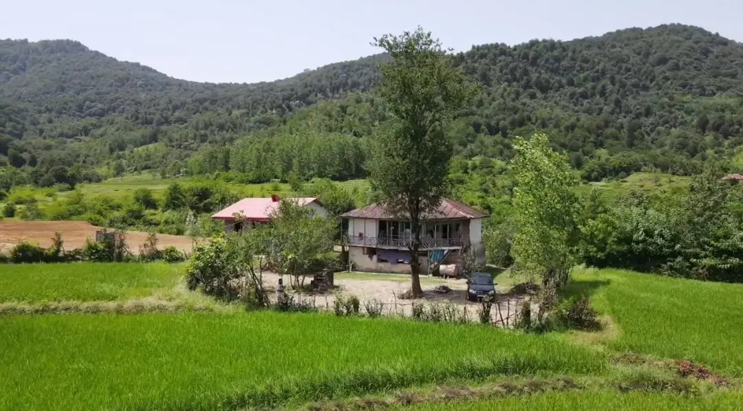 خانه ویلایی تلاردار