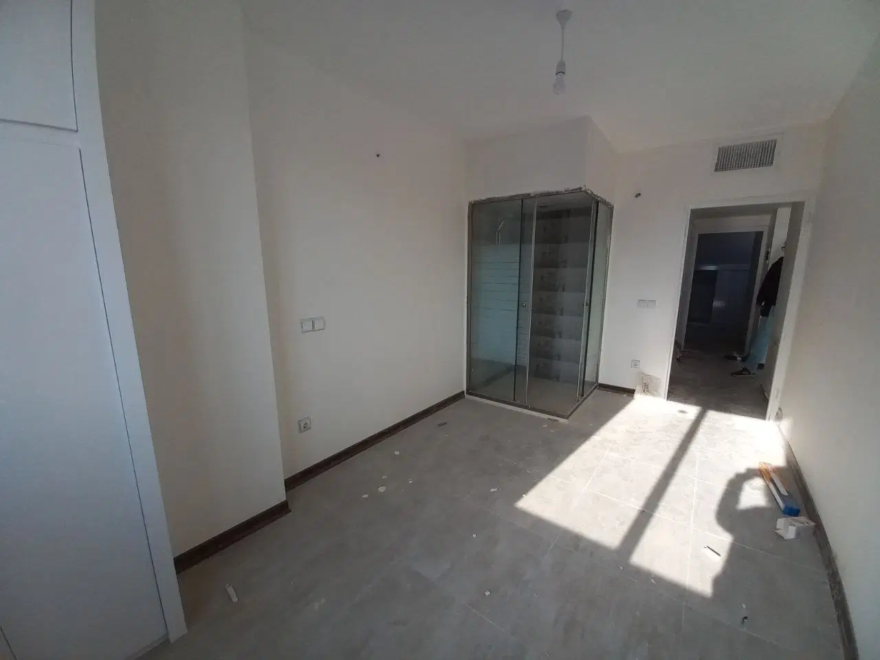 اپارتمان دوخوابه غرق نو ر