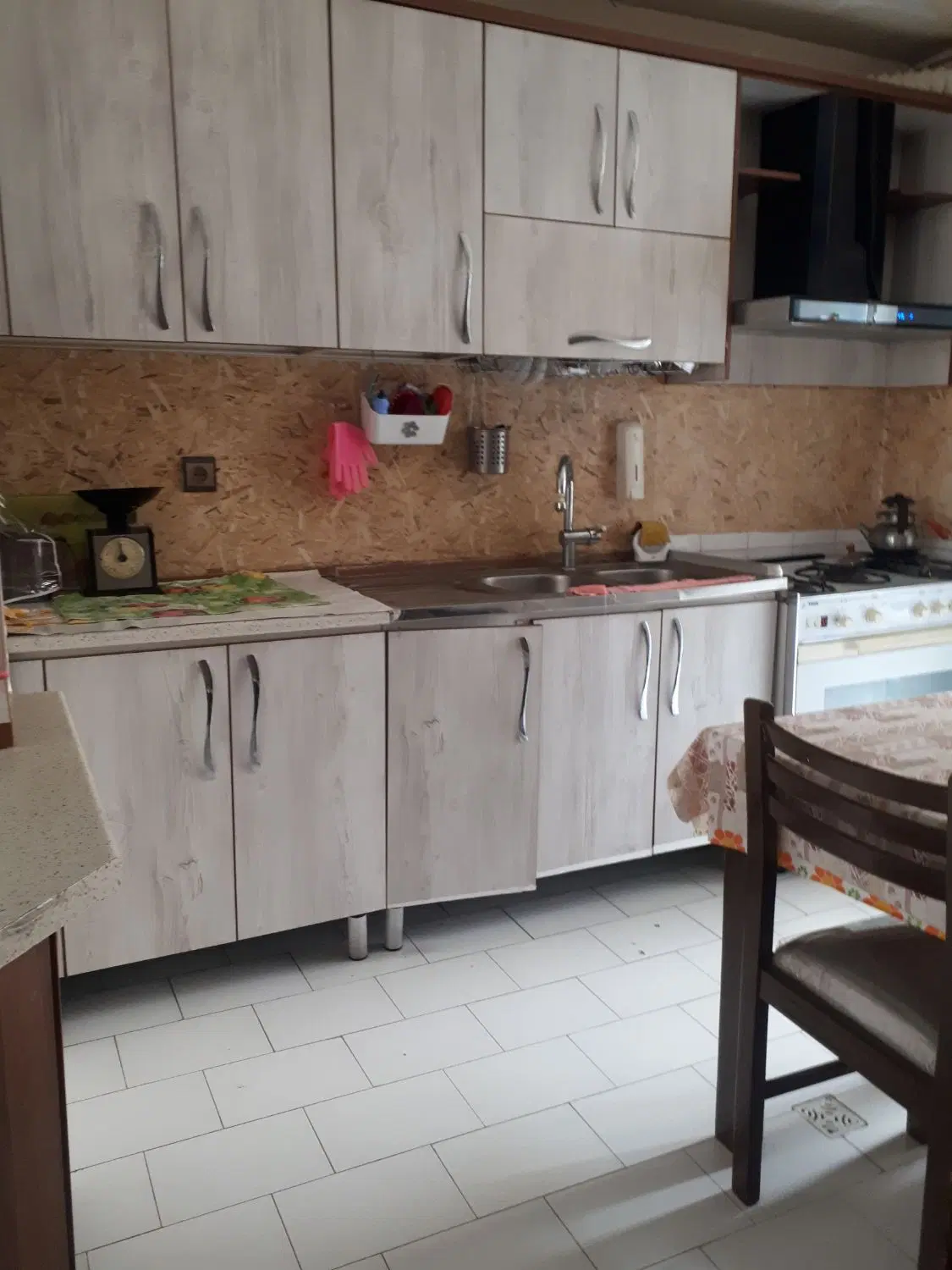 آپارتمان اجاره ای دارای ۲ خواب  طبقه ۲ از ۴