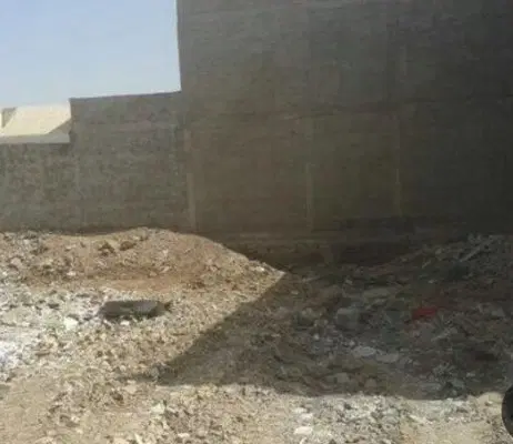 زمین نبش خیابان