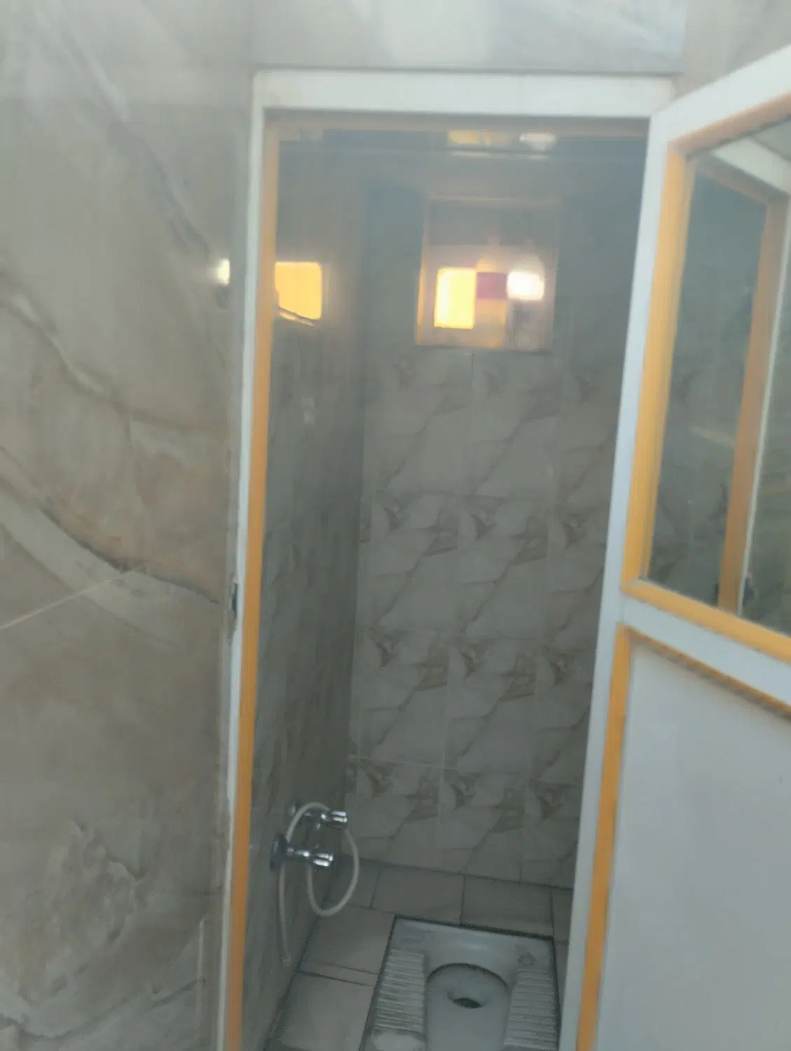اجاره همکف عبور جدا بدون پارکینگ
