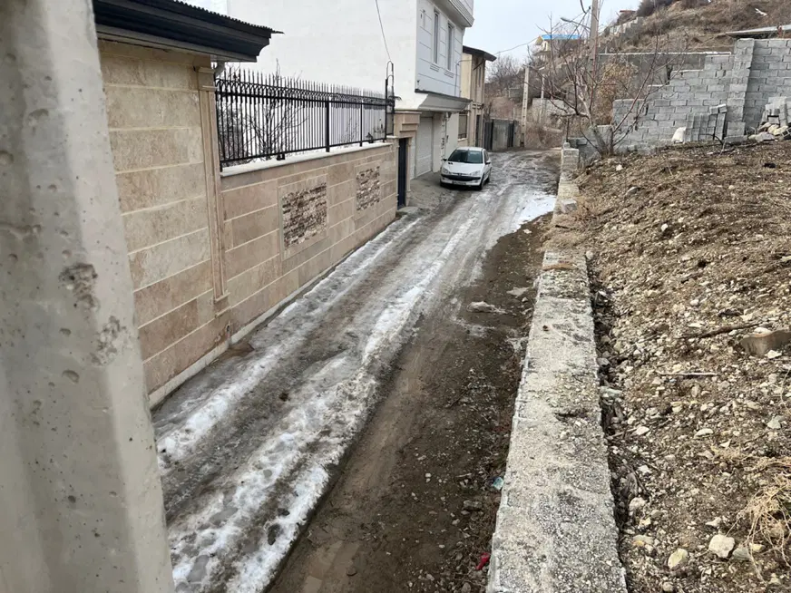 زمین لواسان نیکنامده