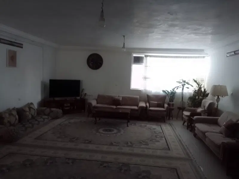 واحد بالا ویلایی شیک و تمیز