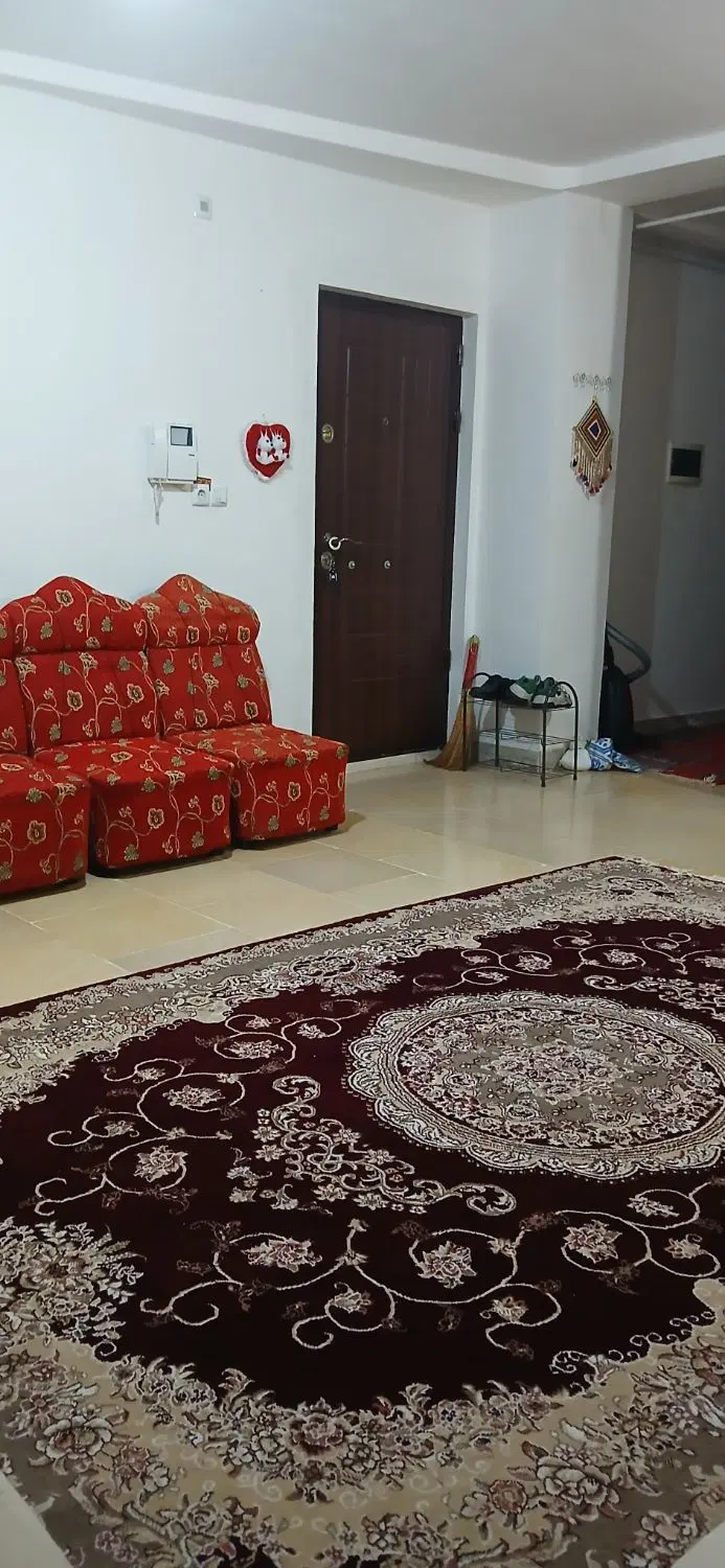 یک واحد آپارتمان مسکن مهر رستم آباد