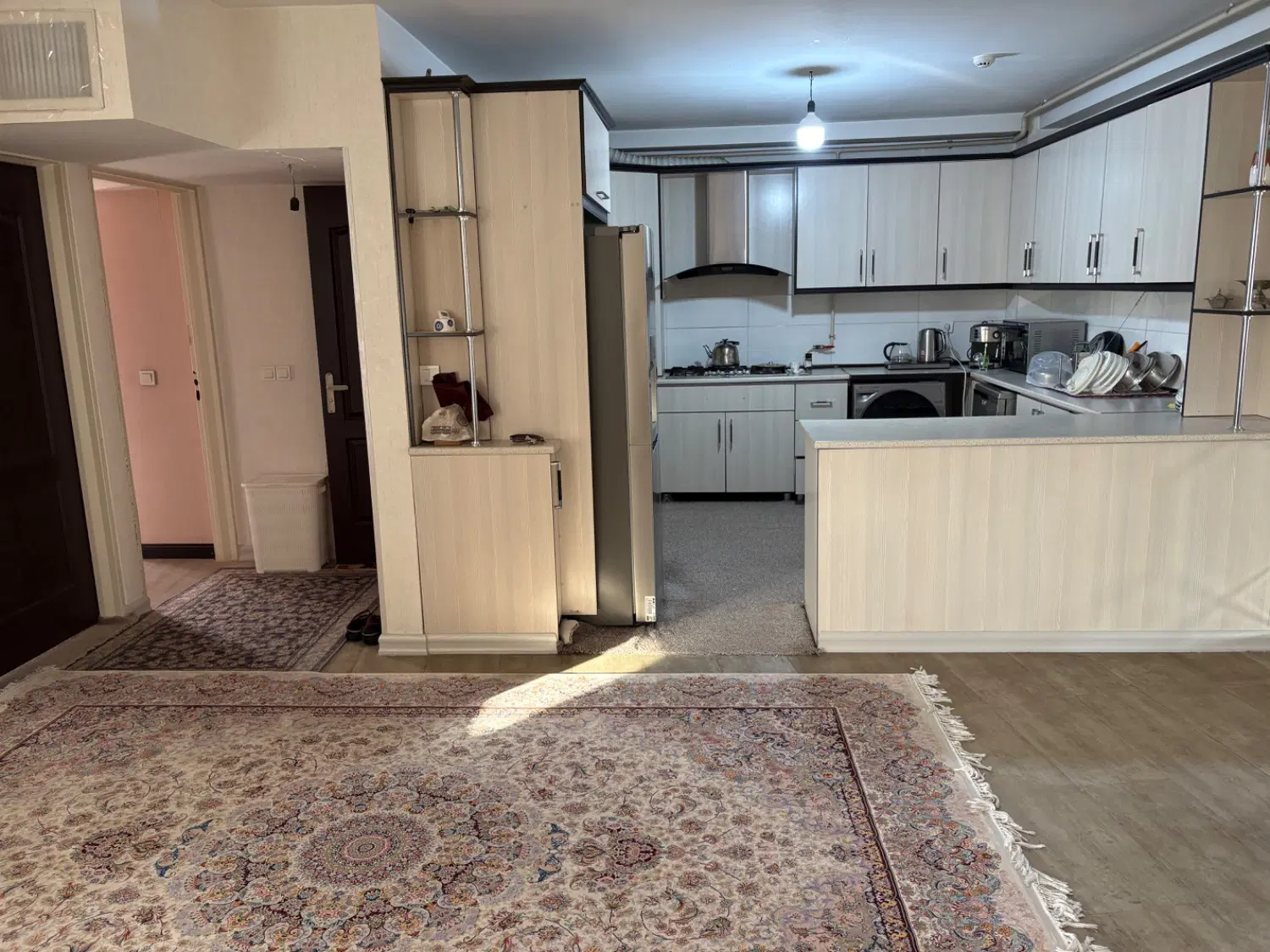 آپارتمان شیک و تمییز ۱۲۰ متری ،ارامگاه